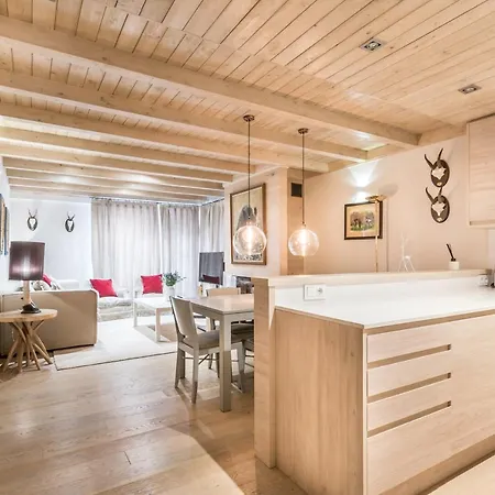 Dossau By Totiaran Apartment Naut Aran