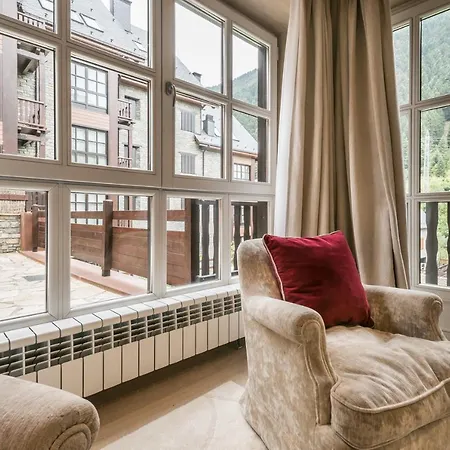 Dossau By Totiaran Apartment